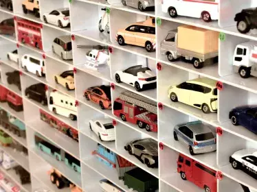 idées cadeaux voitures miniatures